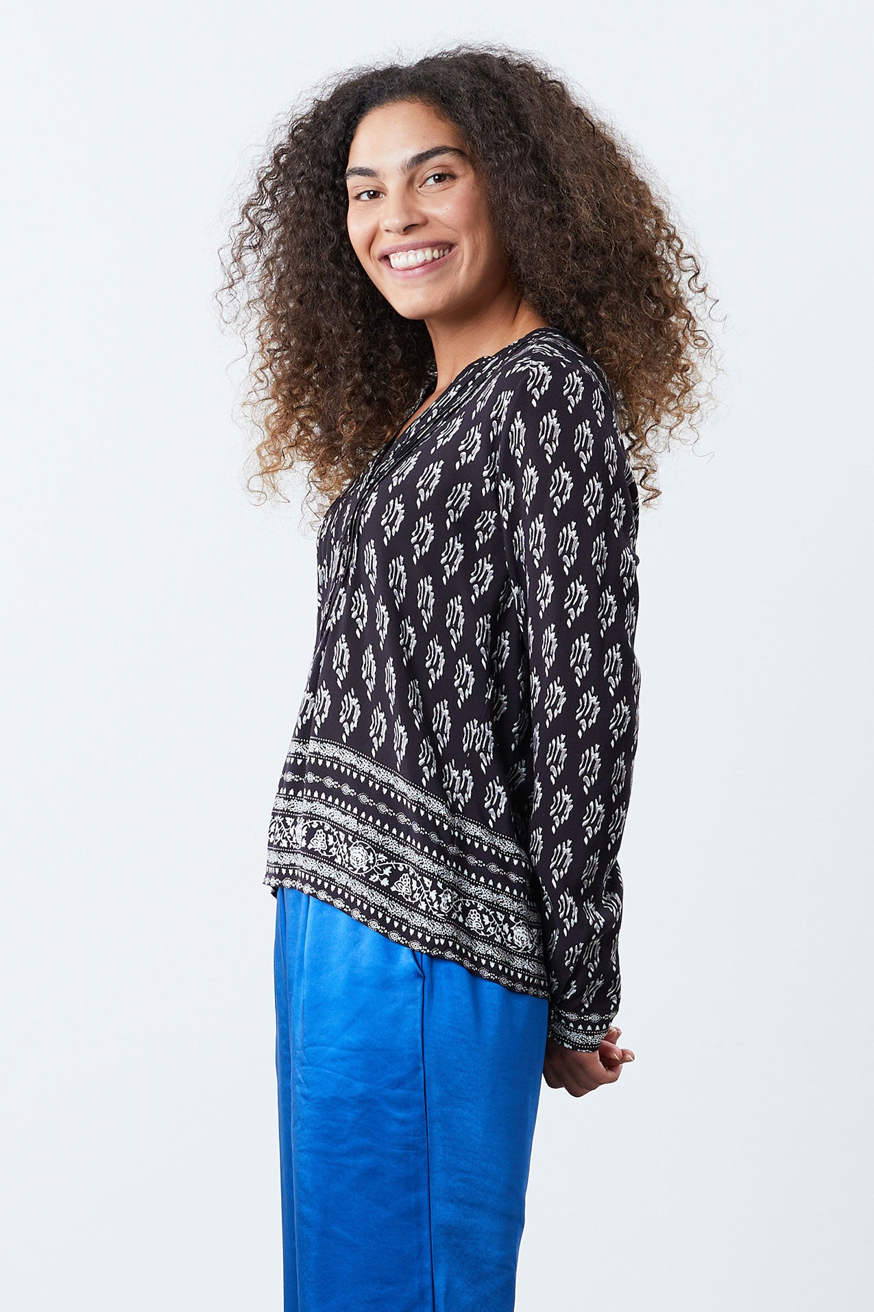 Helena Shirt - Washed Black