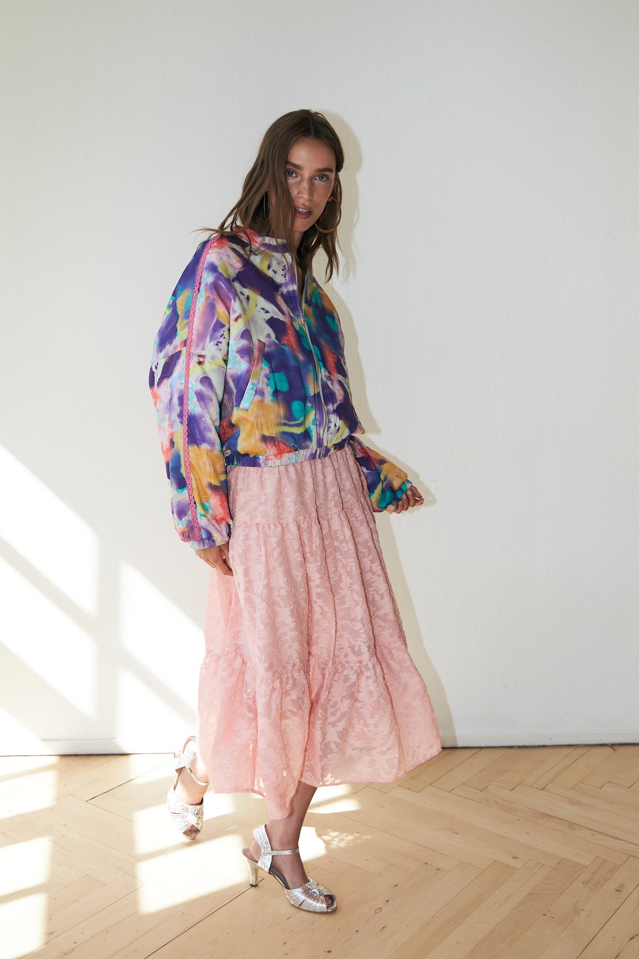 Light statement jacket with colourful print | Lollys Laundry