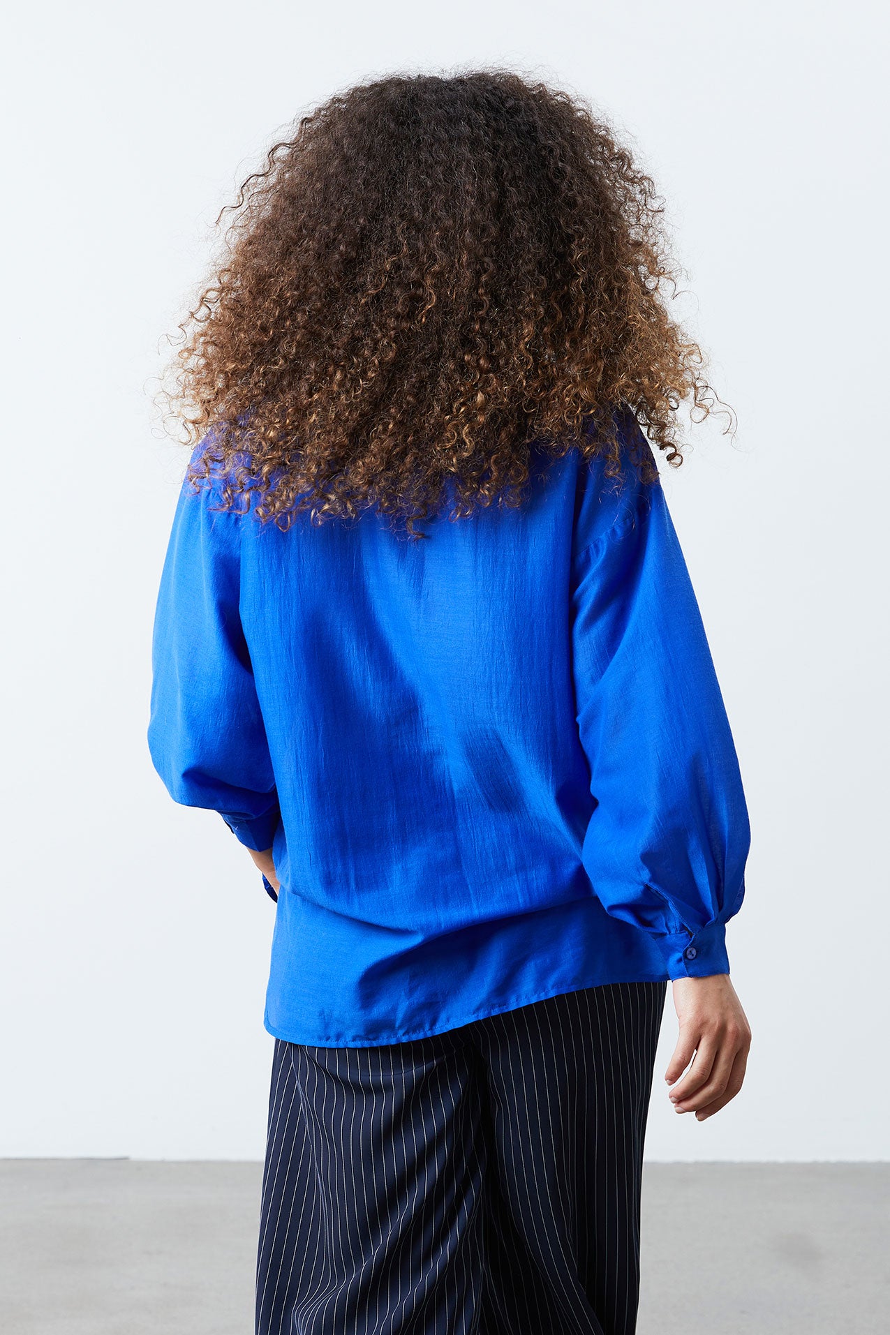 Nola Shirt - Neon Blue