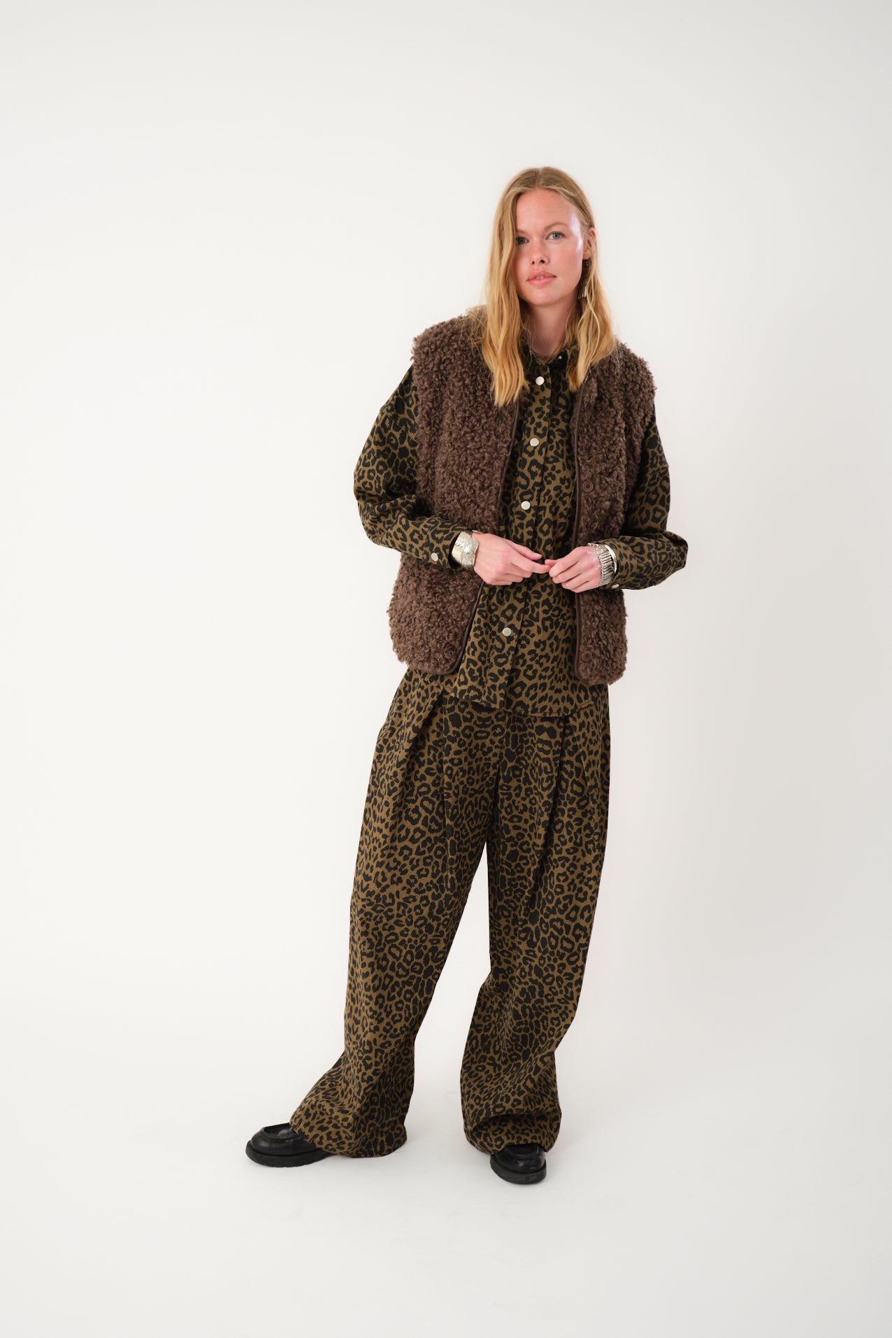 VadaLL Vest - Dark Mokka