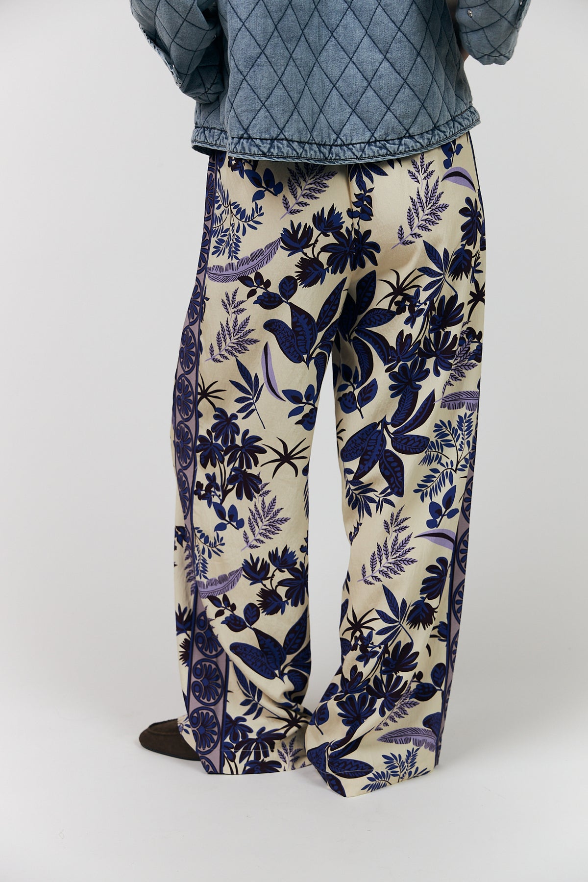 VickyLL Pants - Flower Print