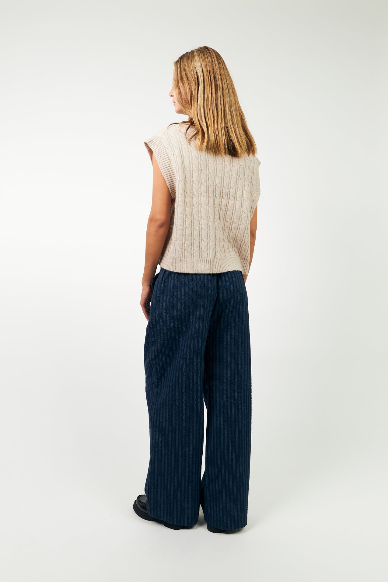 FinnLL Knit Vest - Beige