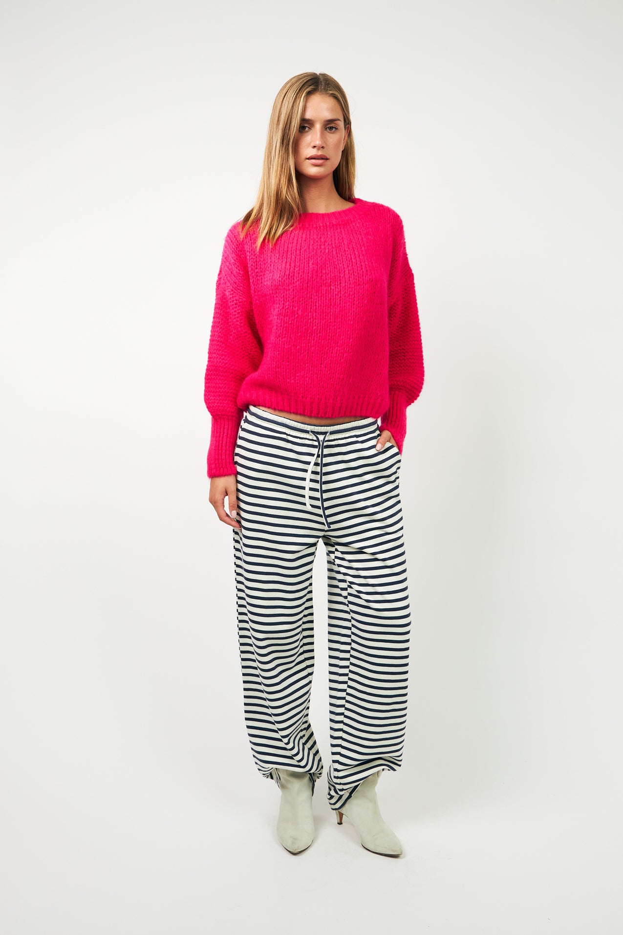 IsoldeLL Knit Jumper - Neon Pink