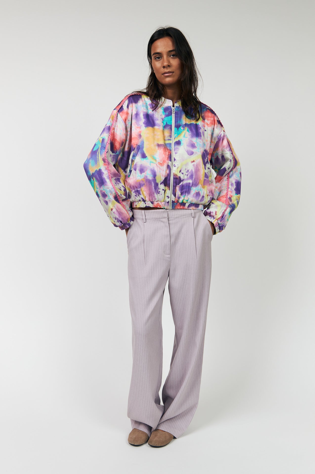 Light statement jacket with colourful print | Lollys Laundry