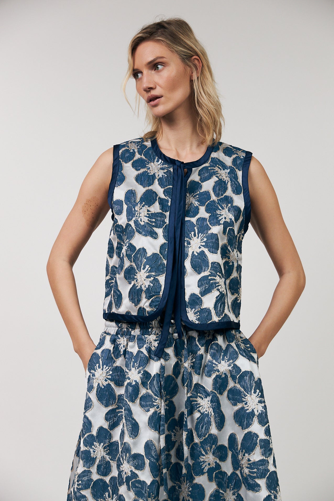 LivLL Vest in Blue with Floral Design | Lollys Laundry