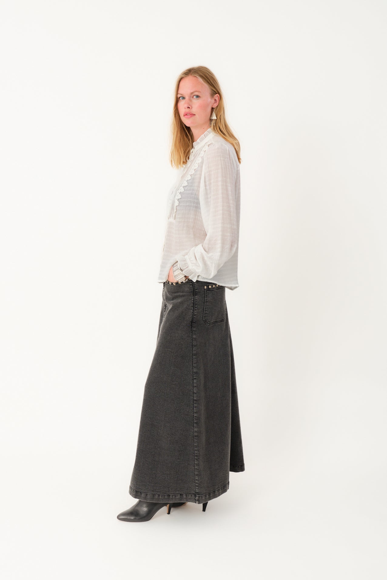 Lollys Laundry LunaLL Maxi Skirt Skirt 18 Washed Black