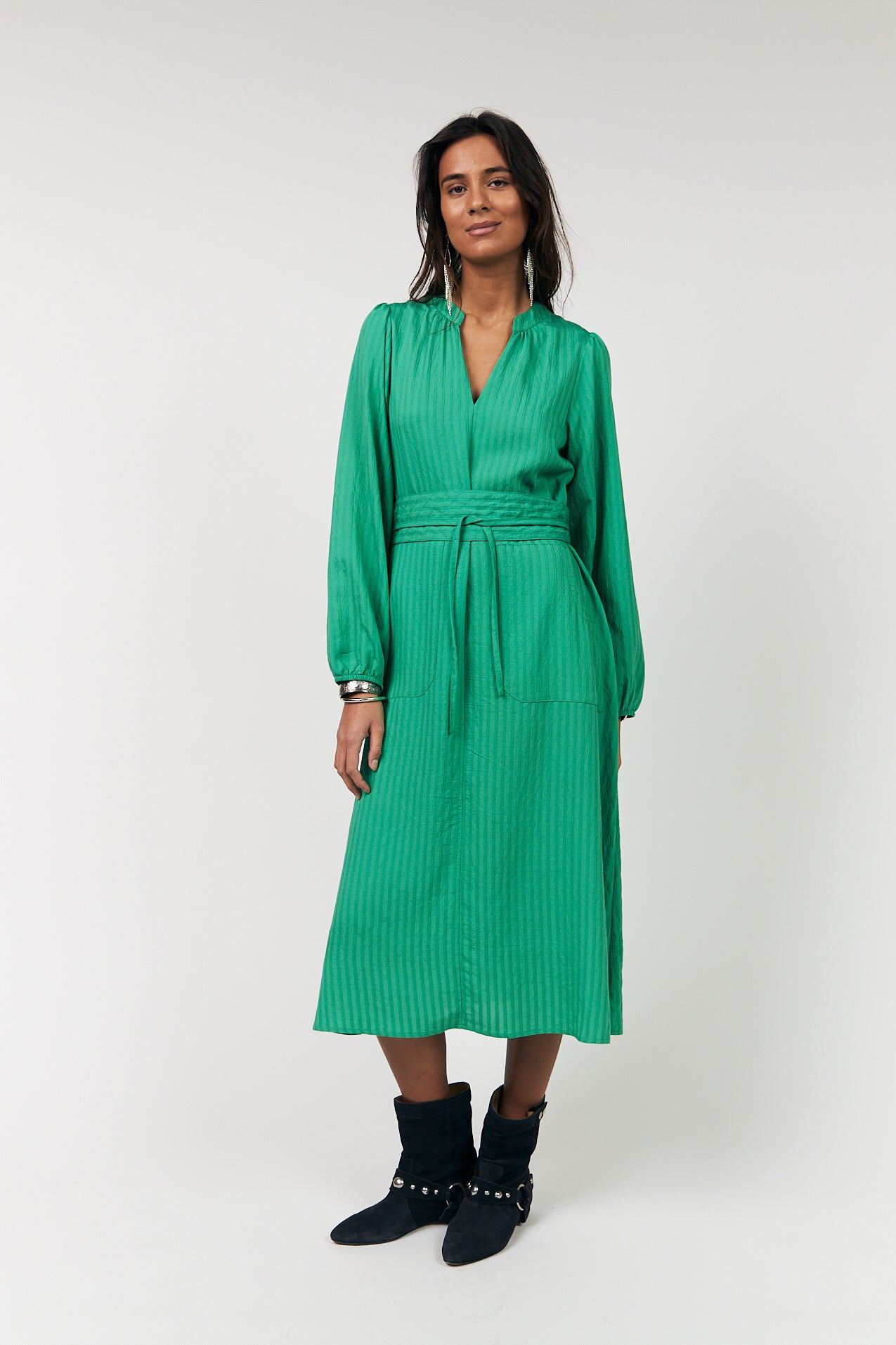 Elegant midi dress in light woven fabric | Lollys Laundry