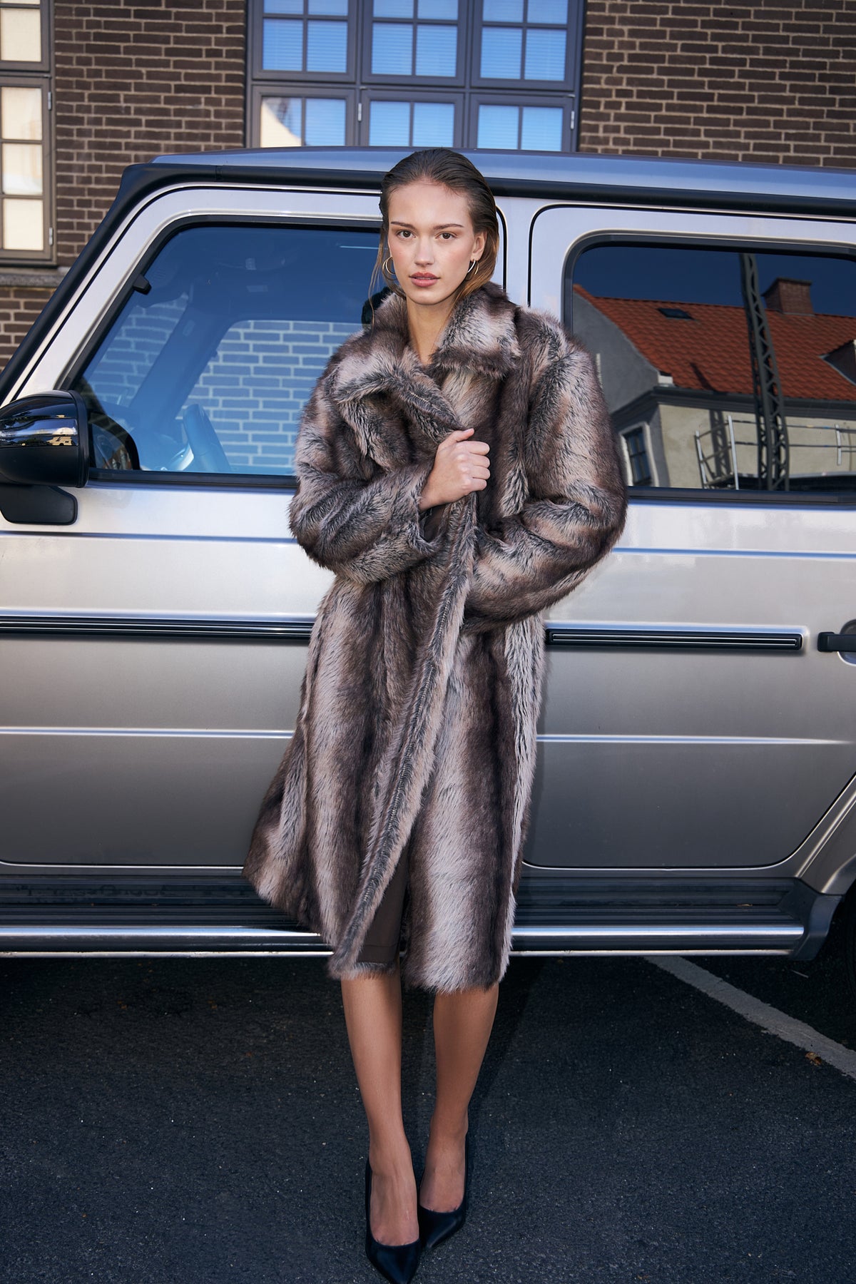 Lollys Laundry PetuniaLL Long Faux Fur Jacket Outerwear  59 Brown