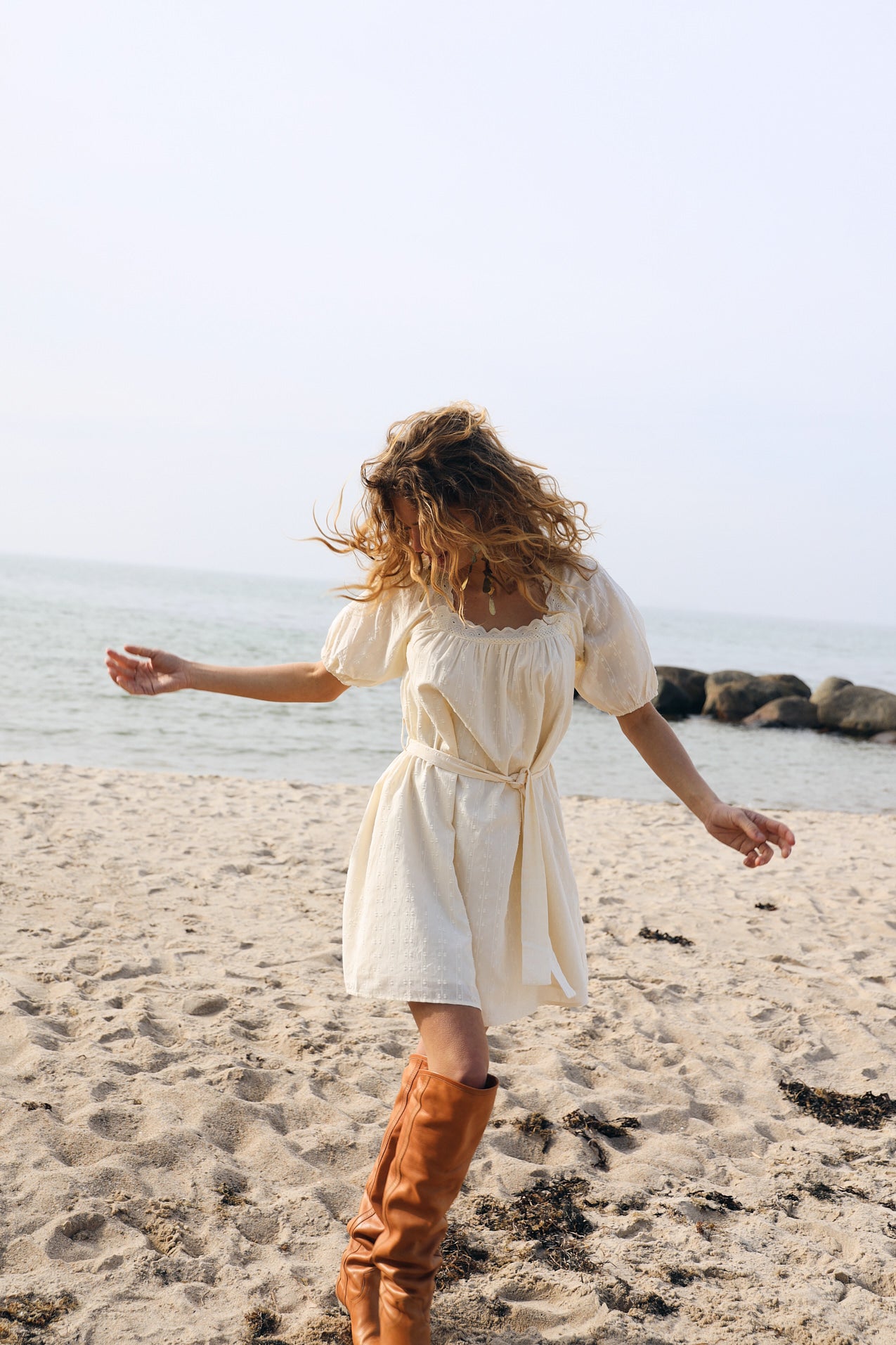 SasharLL Short Dress - Creme