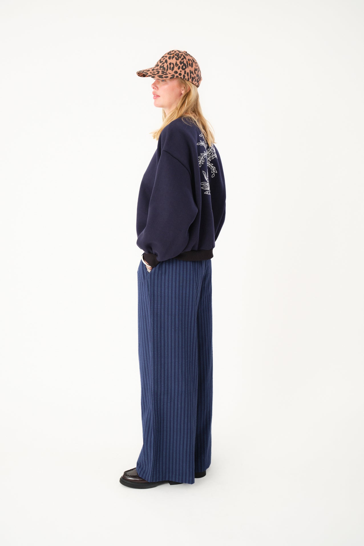Lollys Laundry SydneyLL Pineapple Sweatshirt Sweatshirt 23 Dark Blue